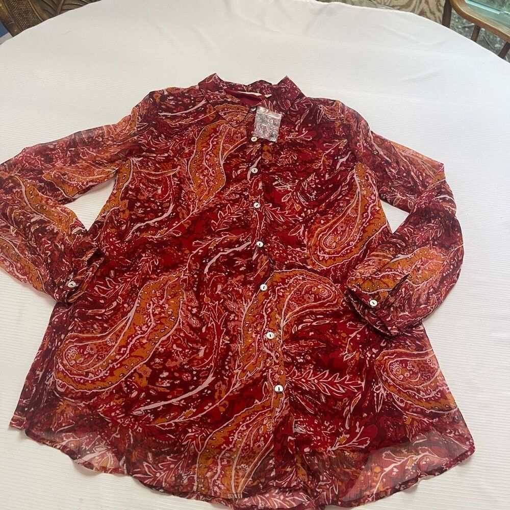 NWOT Soft Surroundings Cheyla Red Paisley Top Size Medium New